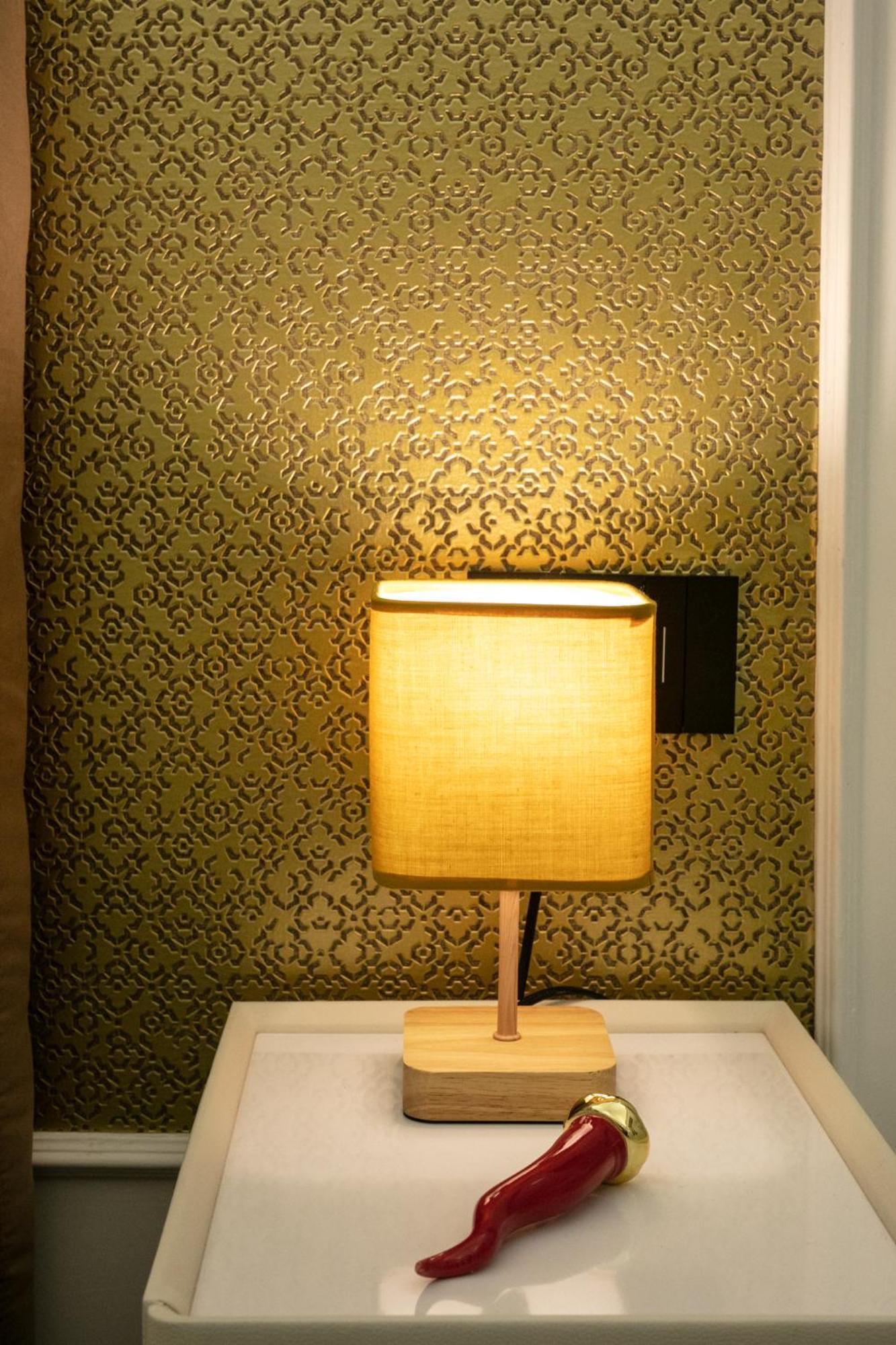 Pignasecca Domus Hotel เนเปิลส์ ภายนอก รูปภาพ